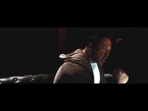 Jenaro feat Papa AP - Sueña Latina   (Official Music Video)