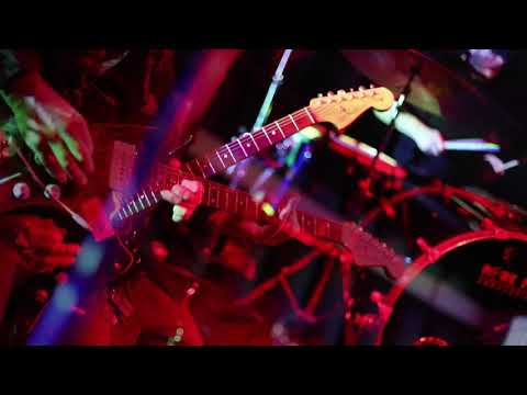 𝙇𝙤𝙨 𝙋𝙞𝙣𝙘𝙝𝙚 𝙋𝙞𝙣𝙘𝙝𝙚𝙨 8-22-21 @ Soda Bar, San Diego, Ca.