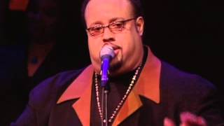 Fred Hammond - Chicago Praise Medley (video)