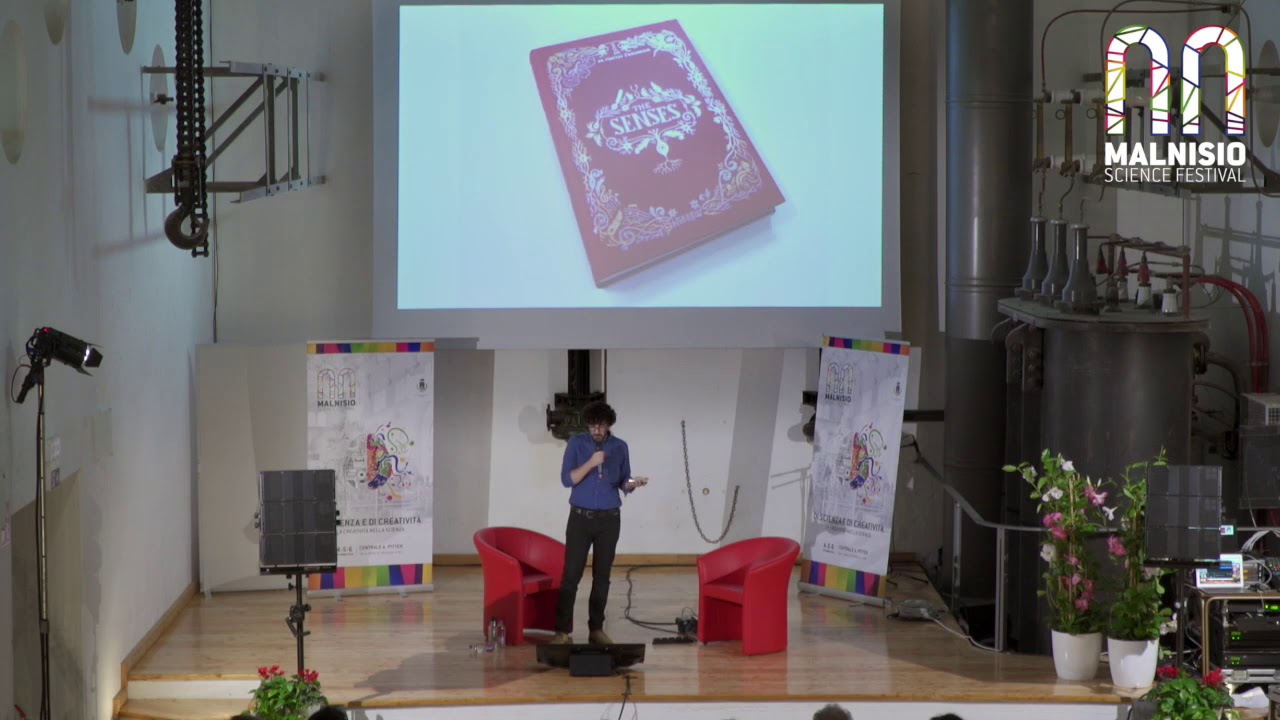 Matteo Farinella: "Raccontare la scienza a fumetti"