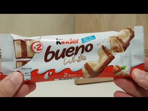 Kinder Bueno White - Random Reviews