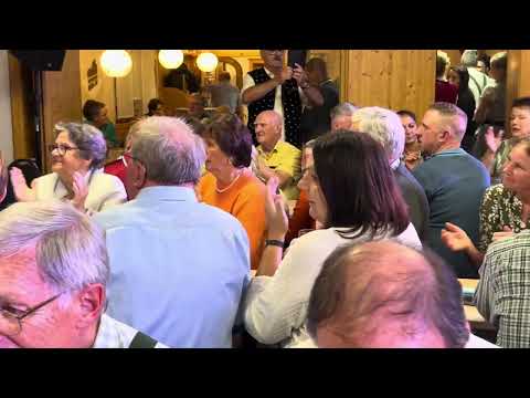 Oktoberfest im Landcafe Kern mit den Filzmooser Tanzlmusi — 12.10.2024 — 11. Ausschnitt.