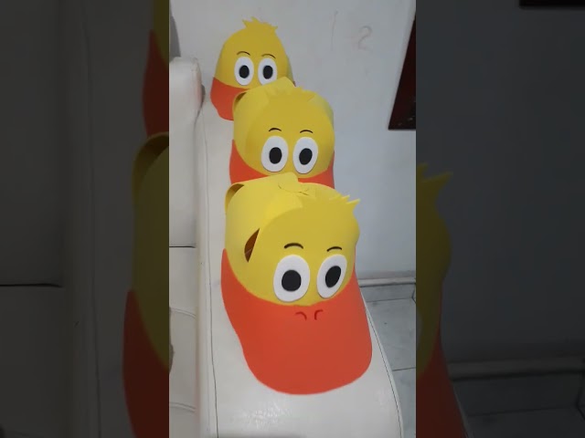 Vídeo relacionado con Disfraz de Gorra Clasica para Adolescente, Sombreros Rojo y Verde Guantes Bigote (Modelo colorido)