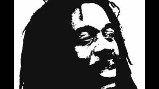 Dennis Brown - Africa We Want To Go