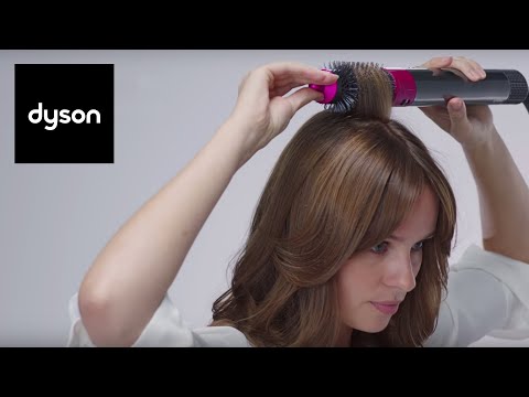 Tutorial:  How to create voluminous and wavy hair with the Dyson Airwrap™ Styler