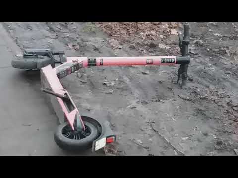 Helm PETER ist sauer Wer so was genehmigt hat Hamburg nie geliebt! Ich könnte Mich übergeben😠😠😠😠