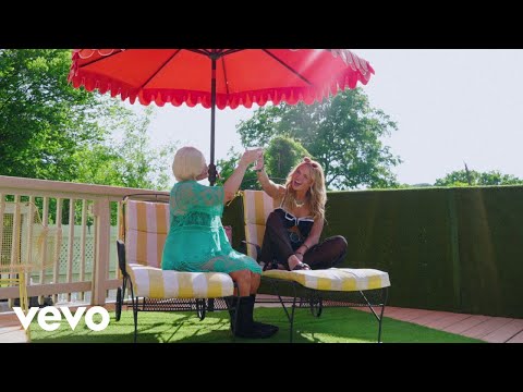 Tigirlily Gold - Girls on Guys