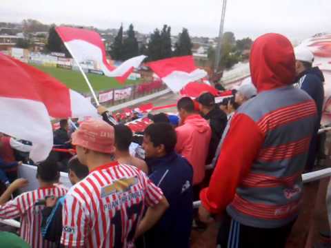 "La Descontrolada Banda de Jose -Noooo se compara a todas las hinchadas" Barra: La Banda Descontrolada &bull; Club: Los Andes