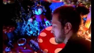 Cover - Born to be alive - Patrick Hernandez - Reprise Aalehx.wmv