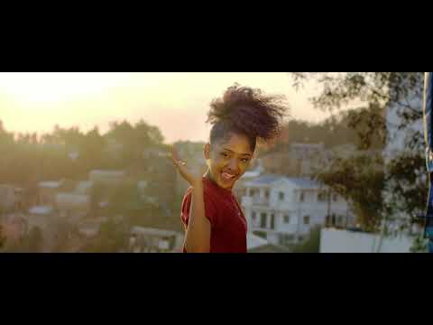 Tinah - Efa nihin'olo ( veloma sefo) Officiel Video