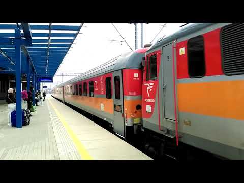 Wjazd EP07 na stację Leszno