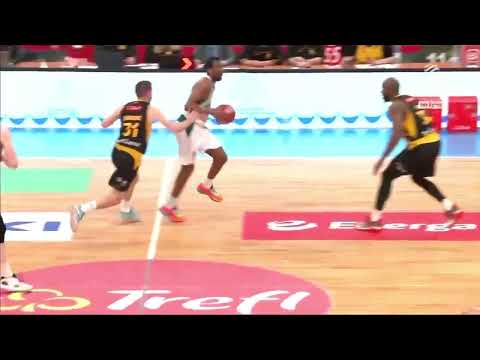 Dziewa przypieczętował awans do półfinału! #EnergaBasketLiga #PLKPL