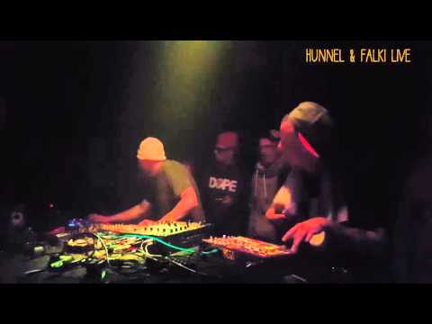 1.4.2016  HUNNEL VS. FALKI LIVE