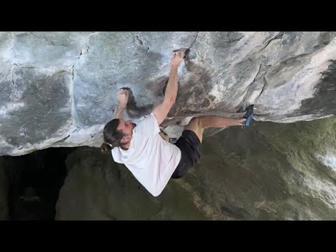 F The System 8C+ (V16) // Fionnay CH