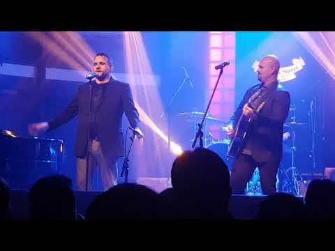 'Sharing Voices' - Saulo Vasconcelos e Leo Mancini - De Nada (Moana) | Teatro Em 1 Minuto