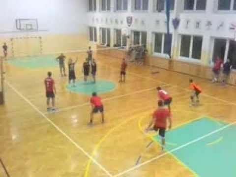 Badger Badgers - UR GeoVolley Team (0:2) - skrót meczu