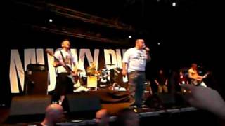 Mucky Pup - Little Pigs (Dynamo Outdoor 2009)