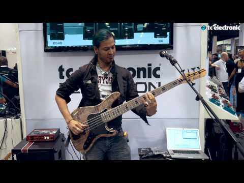 Uriah Duffy - NAMM solo performance, part 1