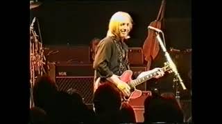 Bye Bye Johnny - Tom Petty &amp; HBs live in London 1999 (video!)