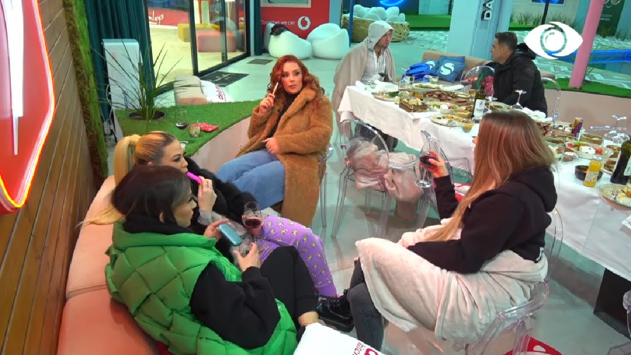 Luizi i bën komplimente Teas/ Kiara: Boll tani!