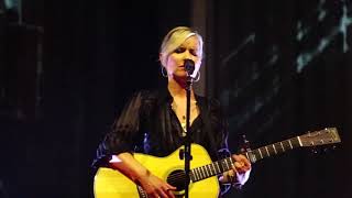 Dido - Grafton Street - Prague 2019