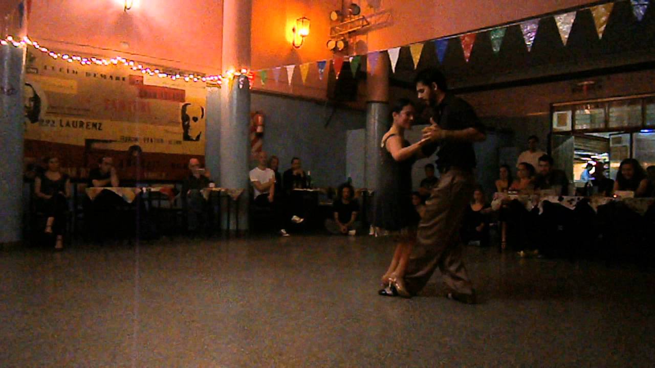 Dana Frigoli y Adrian Ferreyra en El Motivo Tango, 18/8/14
