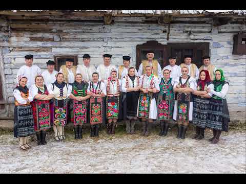 Ej, šuhajičku, šuhaj / Široki jarok / Povedala, povedala straka vraňe / Dnes je sobota