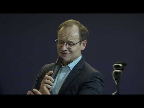 Biserica Lumina Lumii Meaux – Prima slujbă oficială