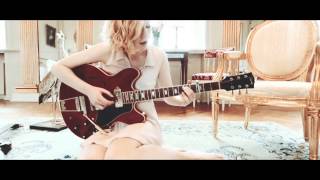 HILDUR HÖGLIND - SEIZE THE DAY(OFFICIAL VIDEO)