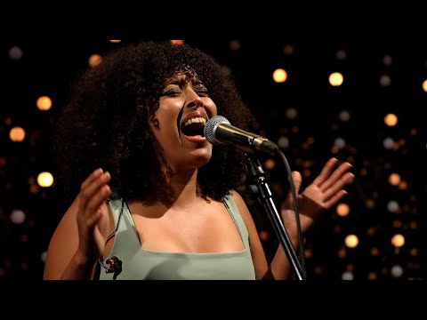 Thee Sinseers - It's Such A Shame (Live on KEXP)