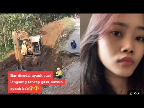 Ms. Suci Sprays Mr. Sabar ||For Collecting Money from Road Users...