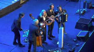 Switchfoot Live in Detroit, Dec 7, 2022 - Joy Invincible