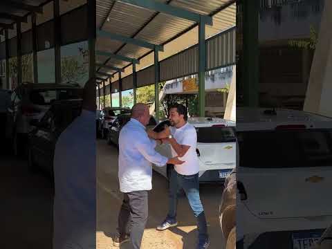 🚨 COBRANÇA VIROU AGRESSÃO! O vídeo que está parando a internet
