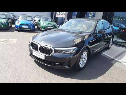 BMW 5-Series 520d SE Saloon - Image 2