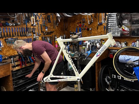 2024 Cinelli Vigorelli Special White (AluminiumTrackBike S01E01) Dream Build BTS | Fixie Corner Vlog