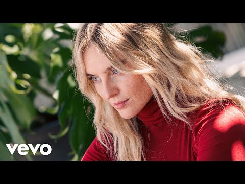 Perrie - Forget About Us (Official Video)