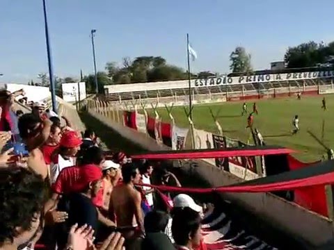 Defensores de esquiu vs el rojo 2012