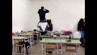 preview picture of video 'Harlem Shake 4D liceo scientifico Rossano(CS)'