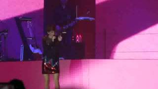 Alessandra Amoroso - Nel tuo disordine (Palapartenope)