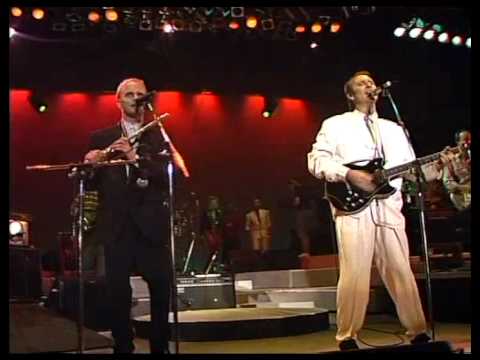 Colin Hay & Greg Ham (Men At Work) - Under The Southern Cross 1988