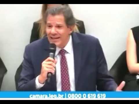 Dizem que depois dessa o deputado paranaense pediu para fazer xixi e deixou a comissão