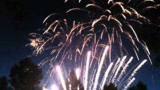preview picture of video 'Sylvan Lake fireworks'