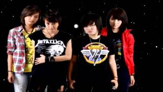 Download lagu Fantastica - Sendiri mp3 Download lagu Fantastica - Sendiri mp3
