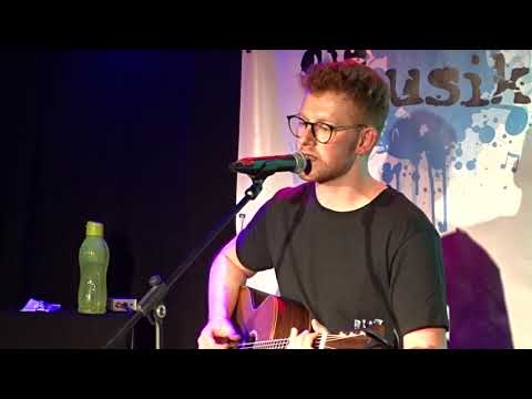 Ðennis Live Bonn @RheinBühne – Demokratie Rockt – Blut ist dicker als Wasser