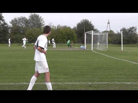 Sokół Zblewo vs Grom Nowy Staw 0:2 05.10.2013