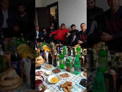 Хочи Мирзо дар шахри Сахалин дар мехмонии хочи Абдуракиб.