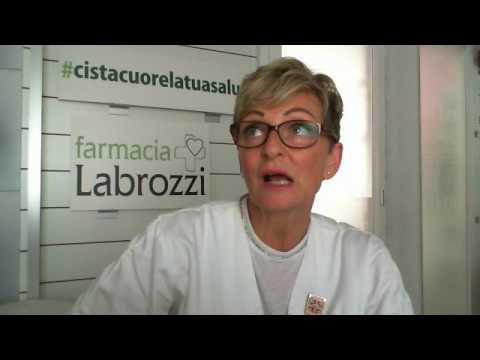 E agente patogeno femminile Cazzo molto spessa in piccola figa