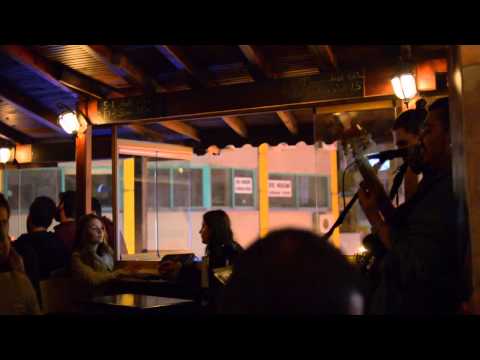 Istanbul - EFSANE pub 01