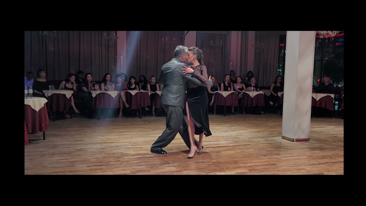 Milonga de los Domingos - Andrés Laza Moreno - Eladia Cordoba  4/4