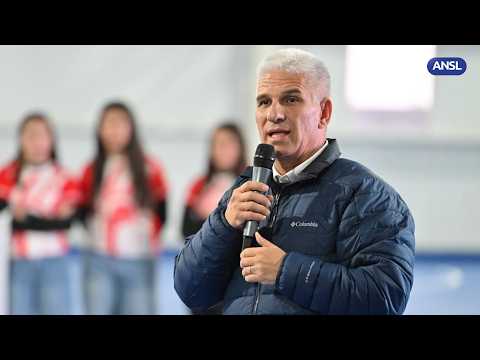 Poggi inauguró obras en Sportivo Villa de la Quebrada, que abrirá su escuelita de fútbol